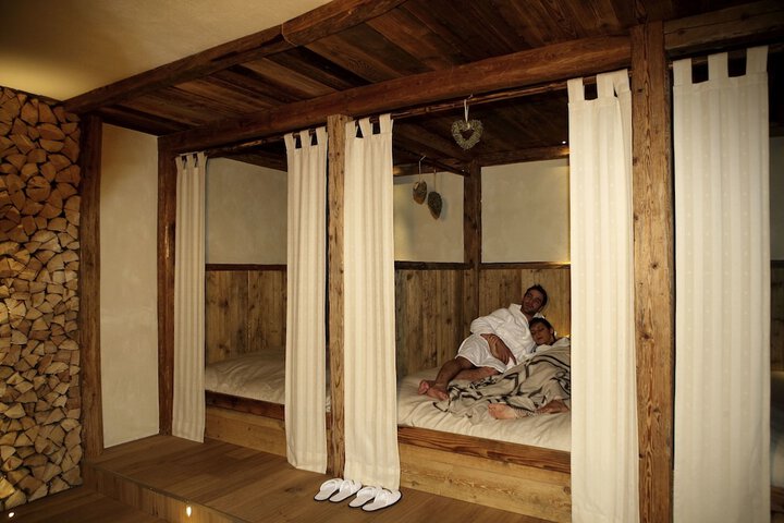 Spa 52 of 107