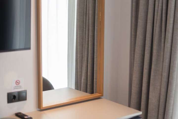 Room 40 of 106