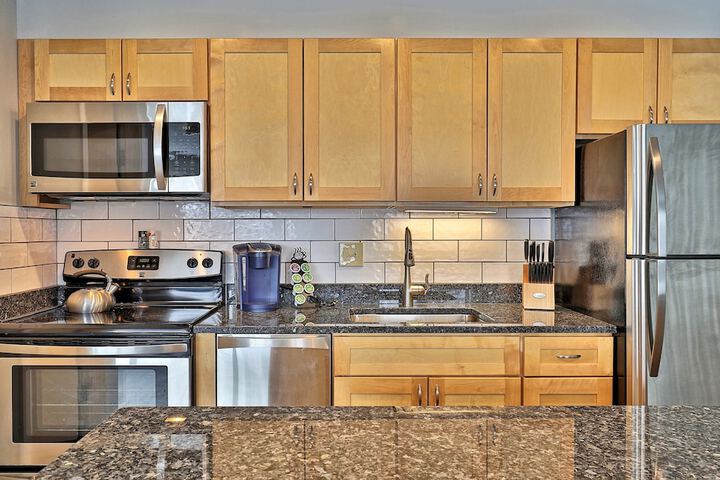 KCIS 122 - Beautiful Suite Sleeps 6 in Killington Center in Killington, VT