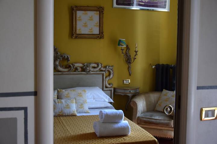 Room 25 of 70