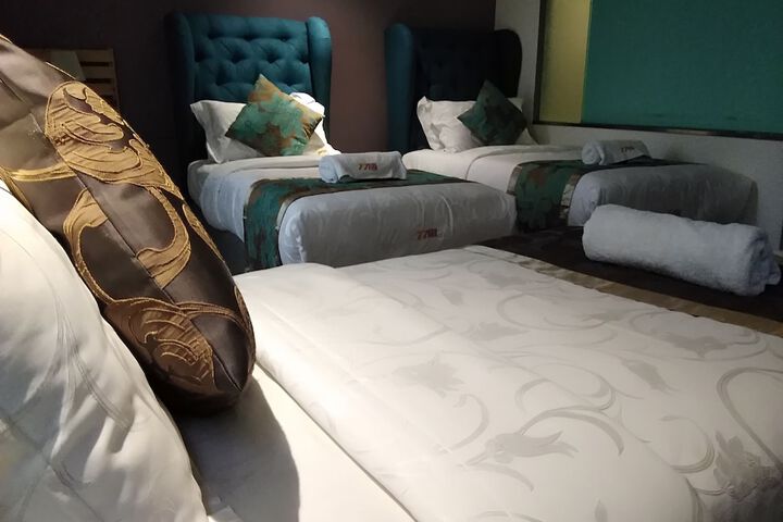 Room 20 of 63
