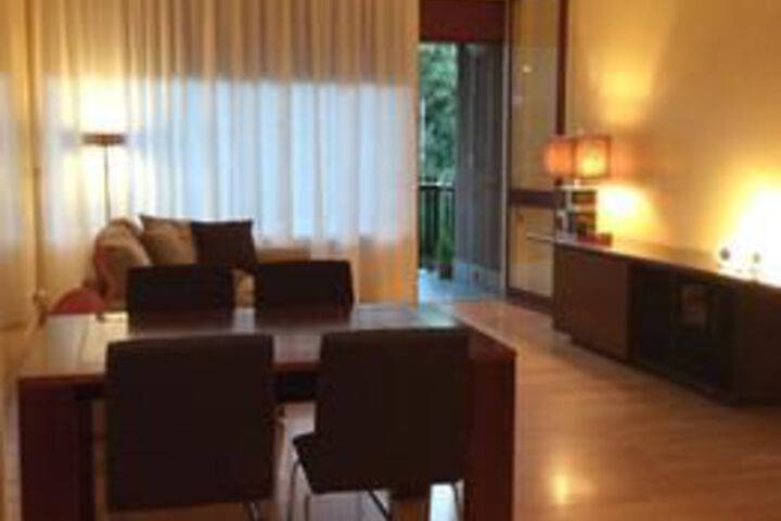 Room 21 of 34