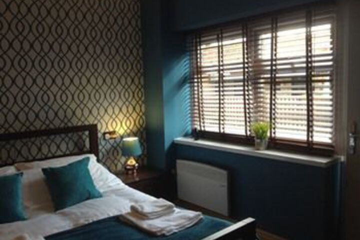 Room 17 of 23