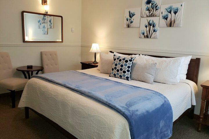 Room 21 of 53