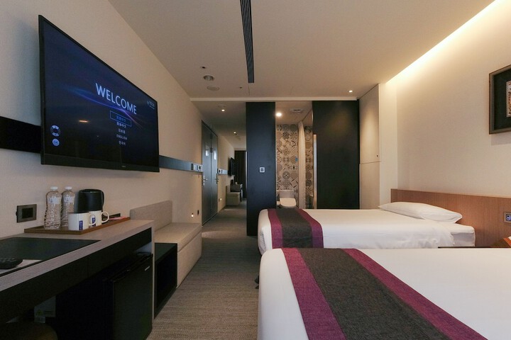 Room 20 of 92