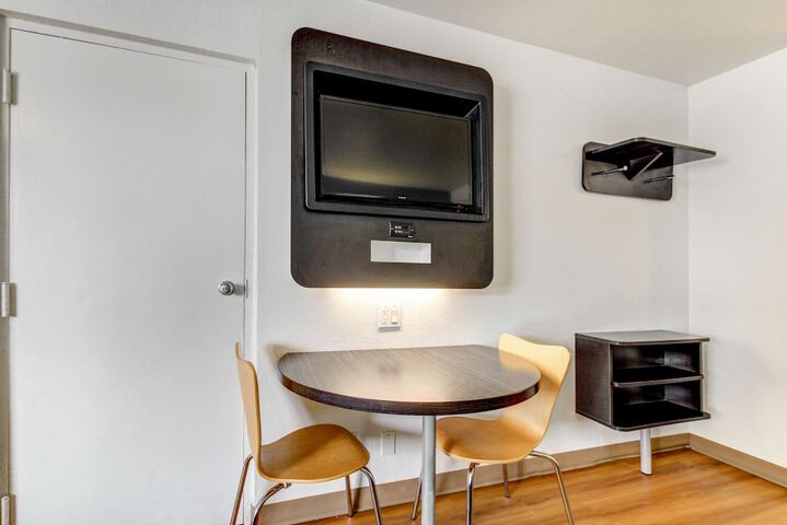 Room 19 of 31