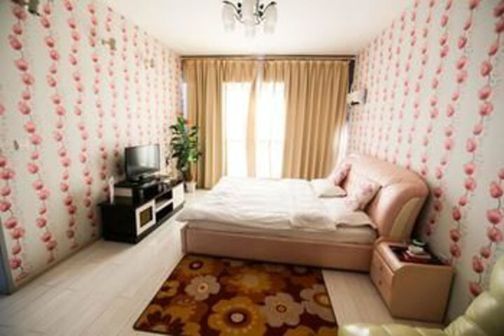 Room 84 of 93