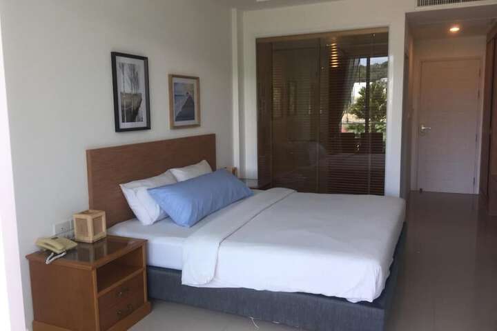 Room 13 of 46