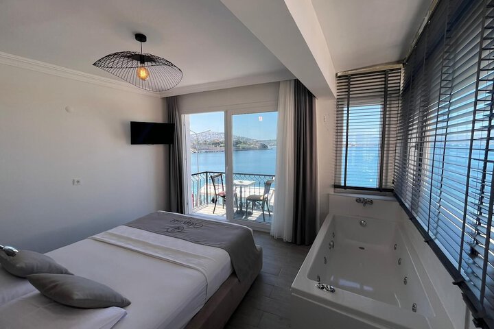 Room 30 of 58