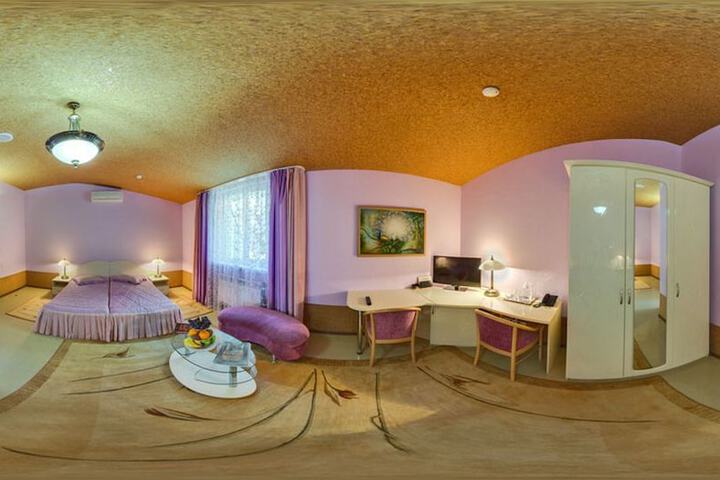 Room 7 of 39