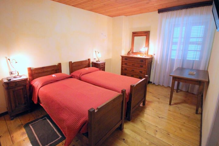 Room 14 of 56