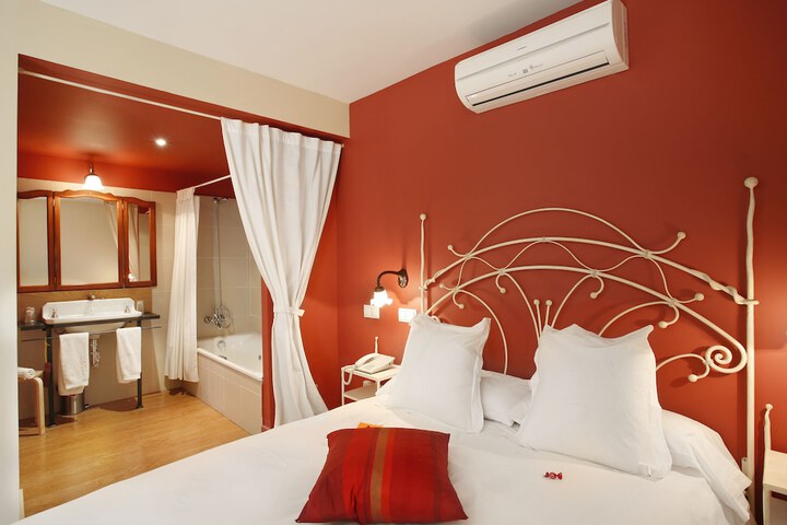 Room 7 of 22