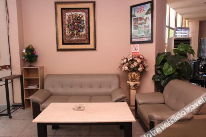 Hotel Interior 11 of 40