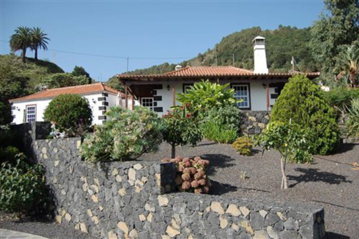CASA TRES PINOS