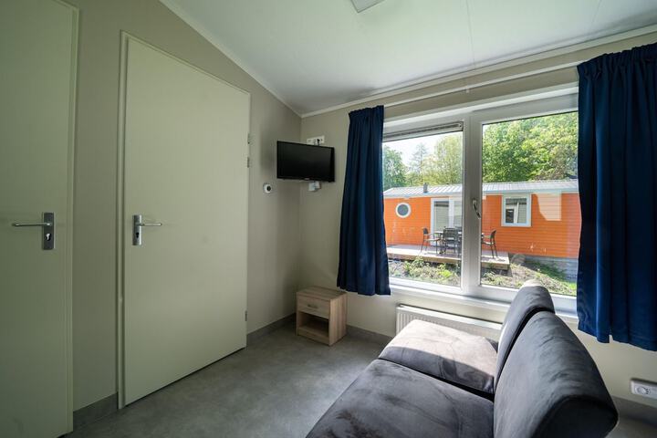 Room 7 of 40