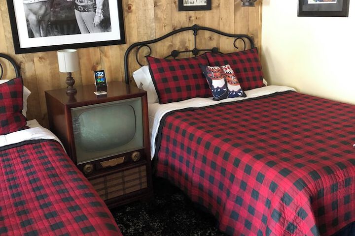 Room 17 of 63