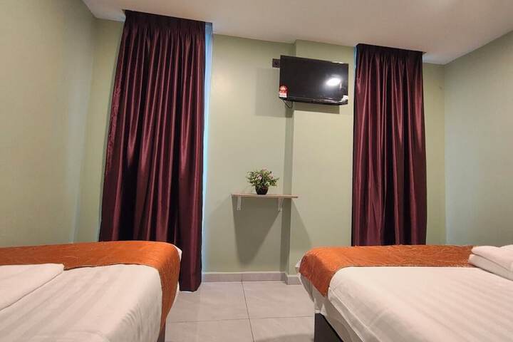 Room 26 of 60