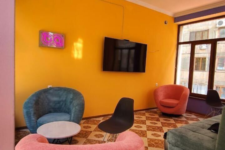Room 18 of 26
