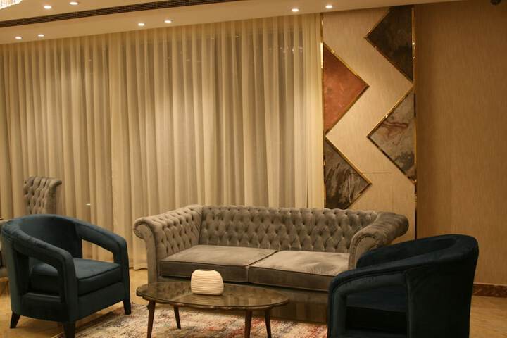 Hotel Interior 5 of 107