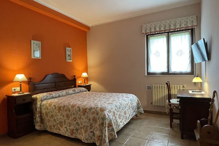 Room 3 of 24