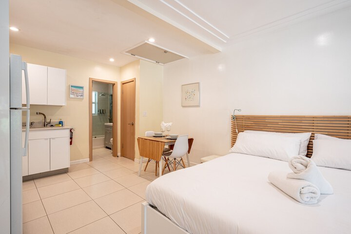 Room 45 of 76