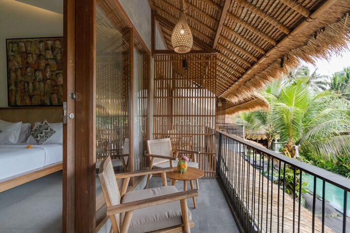 Terrace/Patio 9 of 44
