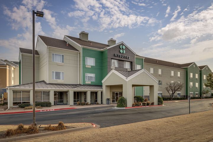 Hotel 51 of 52