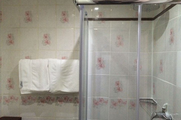 Room 49 of 69