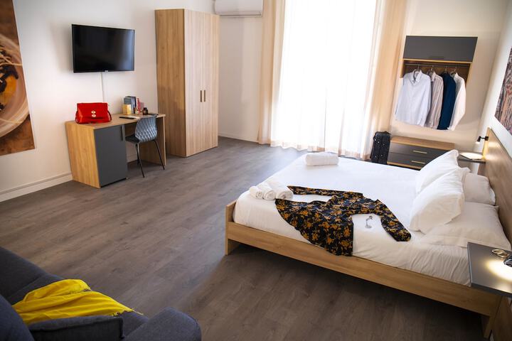 Room 30 of 107