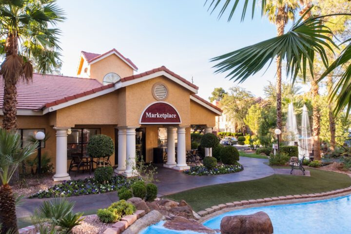 Westgate Flamingo Bay Resort Las Vegas | Bookonline.com