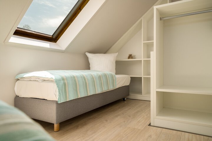 Room 14 of 92