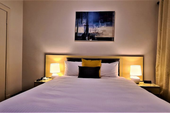 Room 13 of 51