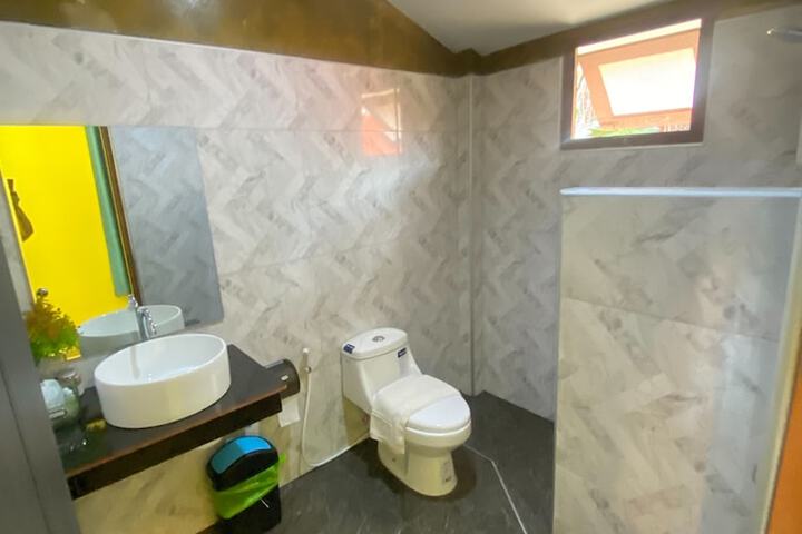 Room 30 of 75