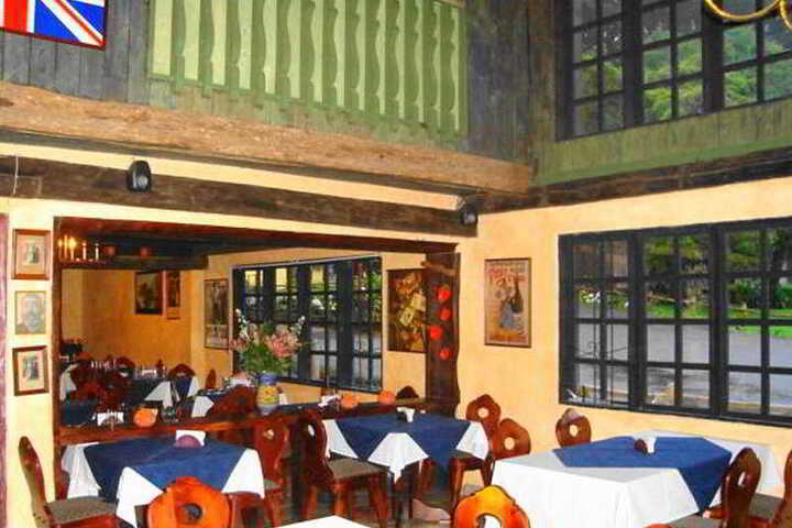 Dining 10 of 10