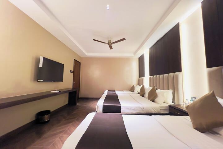 Room 16 of 58