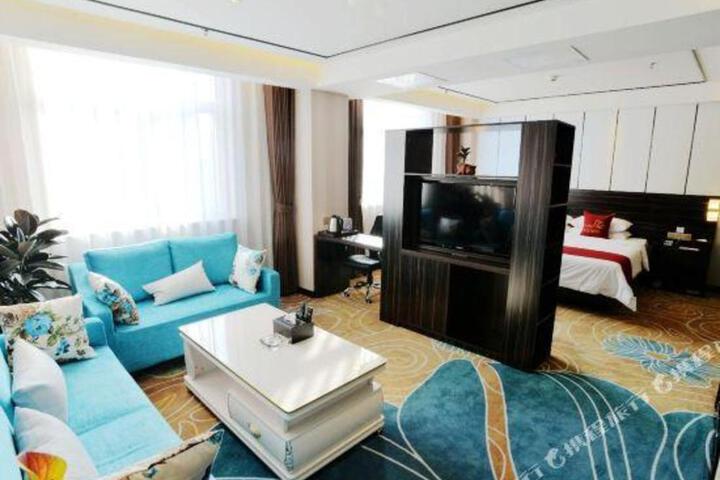 Huameishi Hotel (Baoding Xiantian Baobai Shopping Plaza)