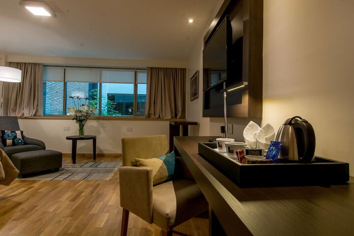 Room 25 of 47