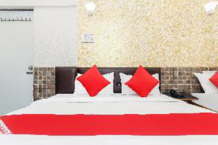 KRUPA LODGING BY OYO ROOMS