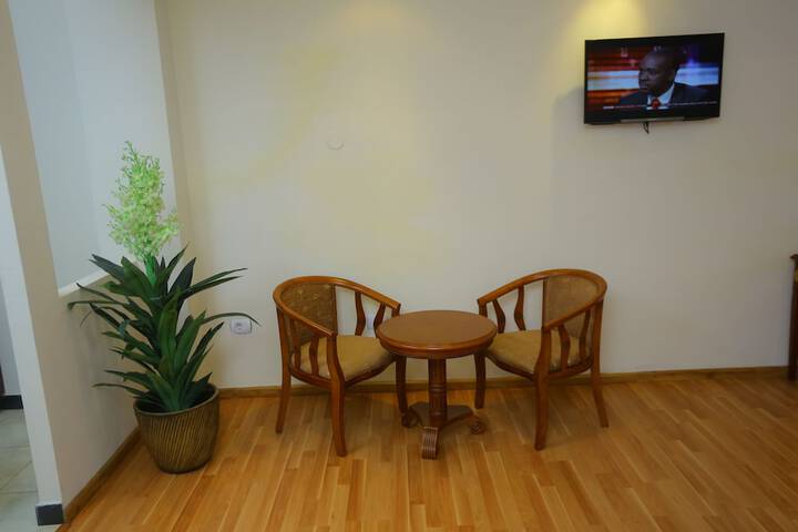 Room 25 of 64