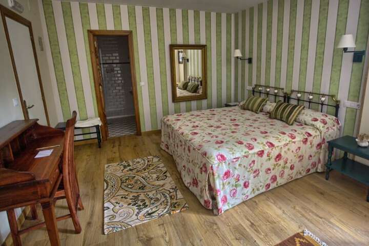 Room 30 of 78