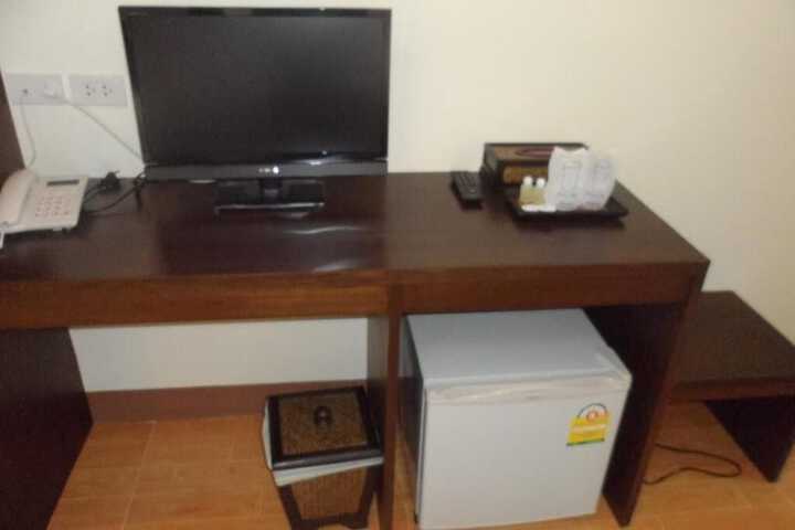 Room 15 of 68