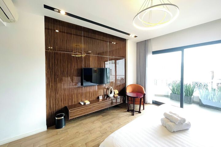 Room 26 of 45