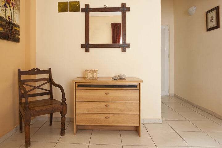 Room 14 of 31