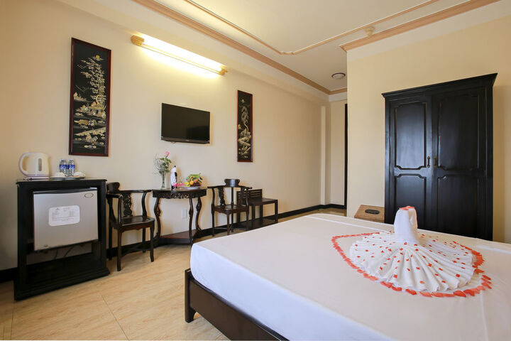 Room 48 of 56