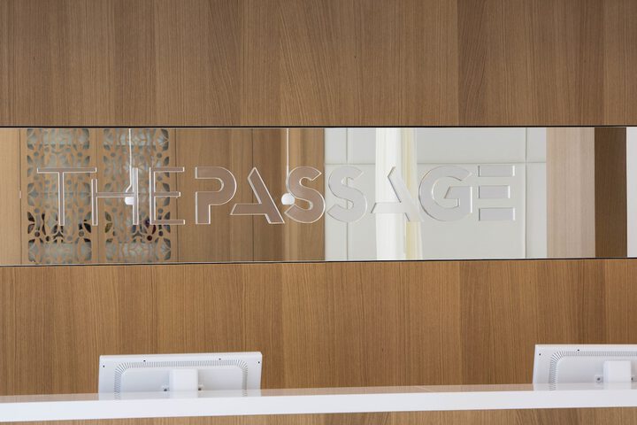 Concierge desk