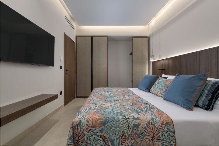 Room 50 of 295
