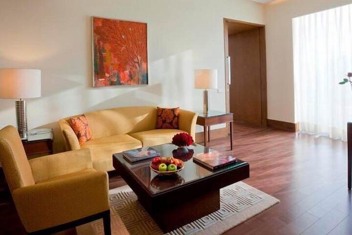 Room 15 of 109