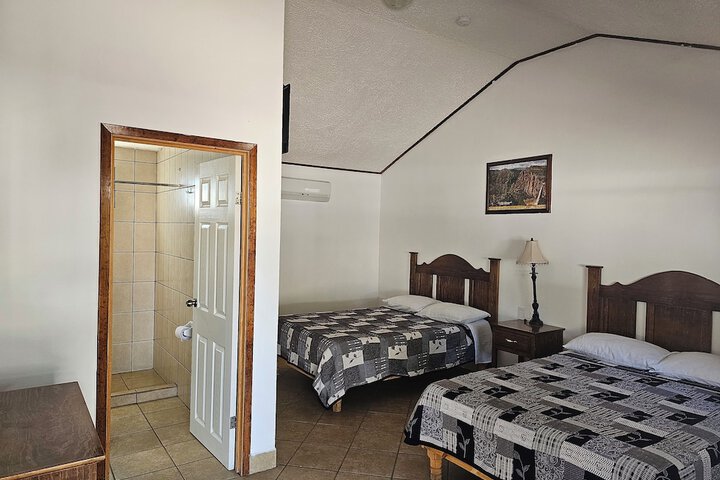 Room 5 of 20