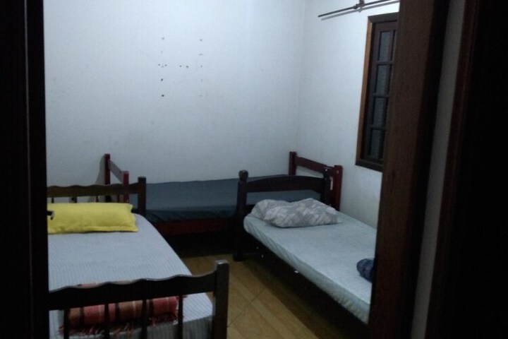 Room 5 of 14
