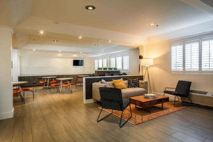 Hotel Interior 7 of 45